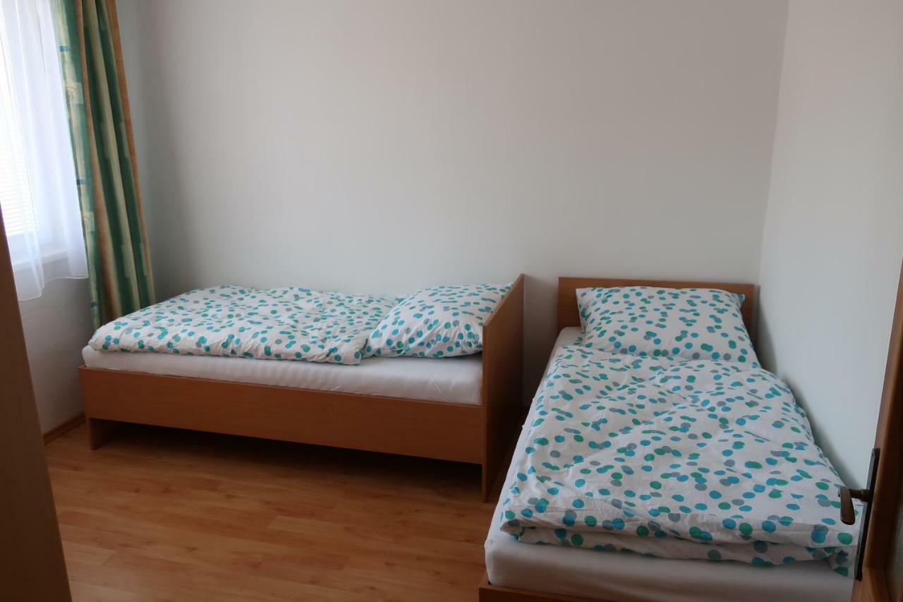 Apartman 819 Apartment Trebon Exterior photo